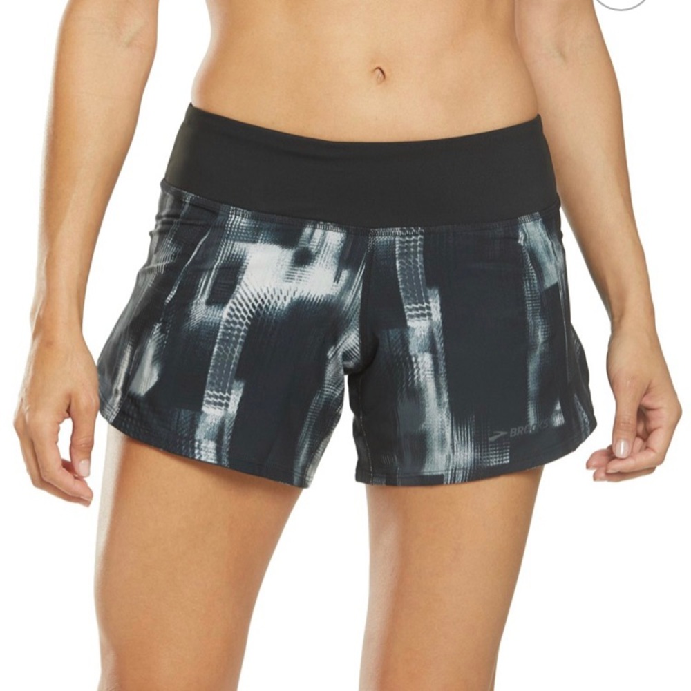 Brooks Chaser 5” Running Shorts